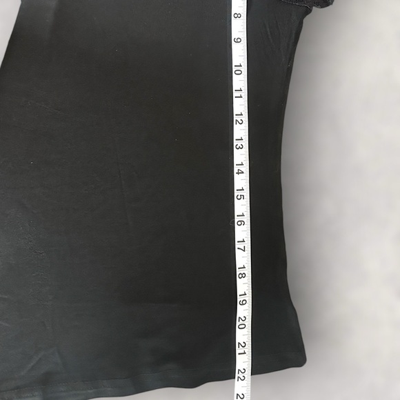 Elegant Lace Mock Neck Lingerie Sleeve Top - Size M (6) - Picture 5 of 5